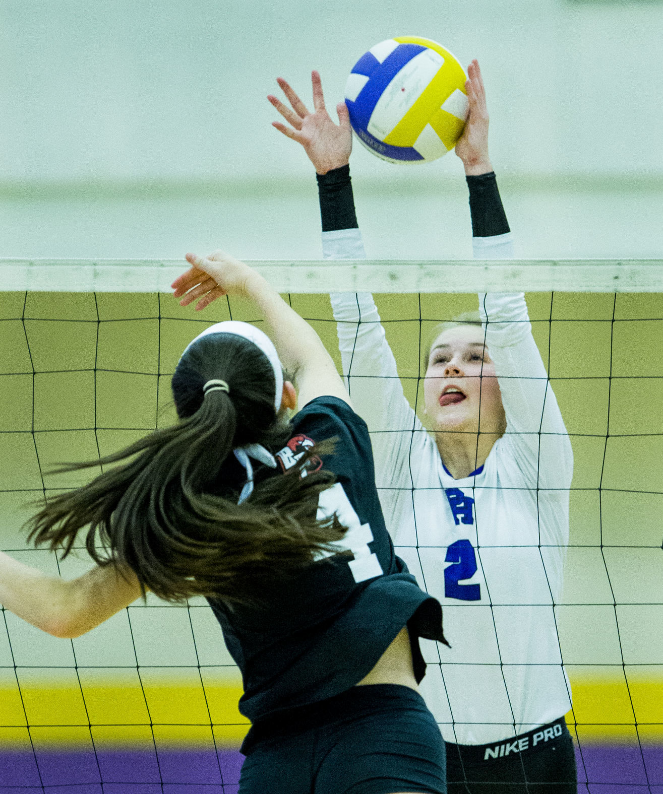 PH Daphne Thompson block attempt.jpg